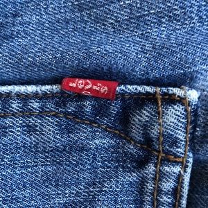 Baggy Levi’s Jeans!